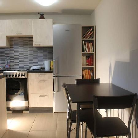 Green Garden Apartment Ingyenes Zart Parkoloval Szegedin Exterior foto
