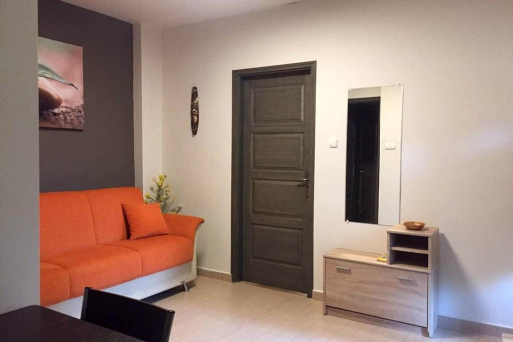 Green Garden Apartment Ingyenes Zart Parkoloval Szegedin Exterior foto